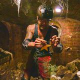 Ein Triumph sah selten so eklig aus: Star des Abends war klar Filip Pavlovic. Doch bevor der sich zum Held des Dschungels emporschwingen konnte, musste erstmal die schmutzige Wäsche des Vortages gewaschen werden.