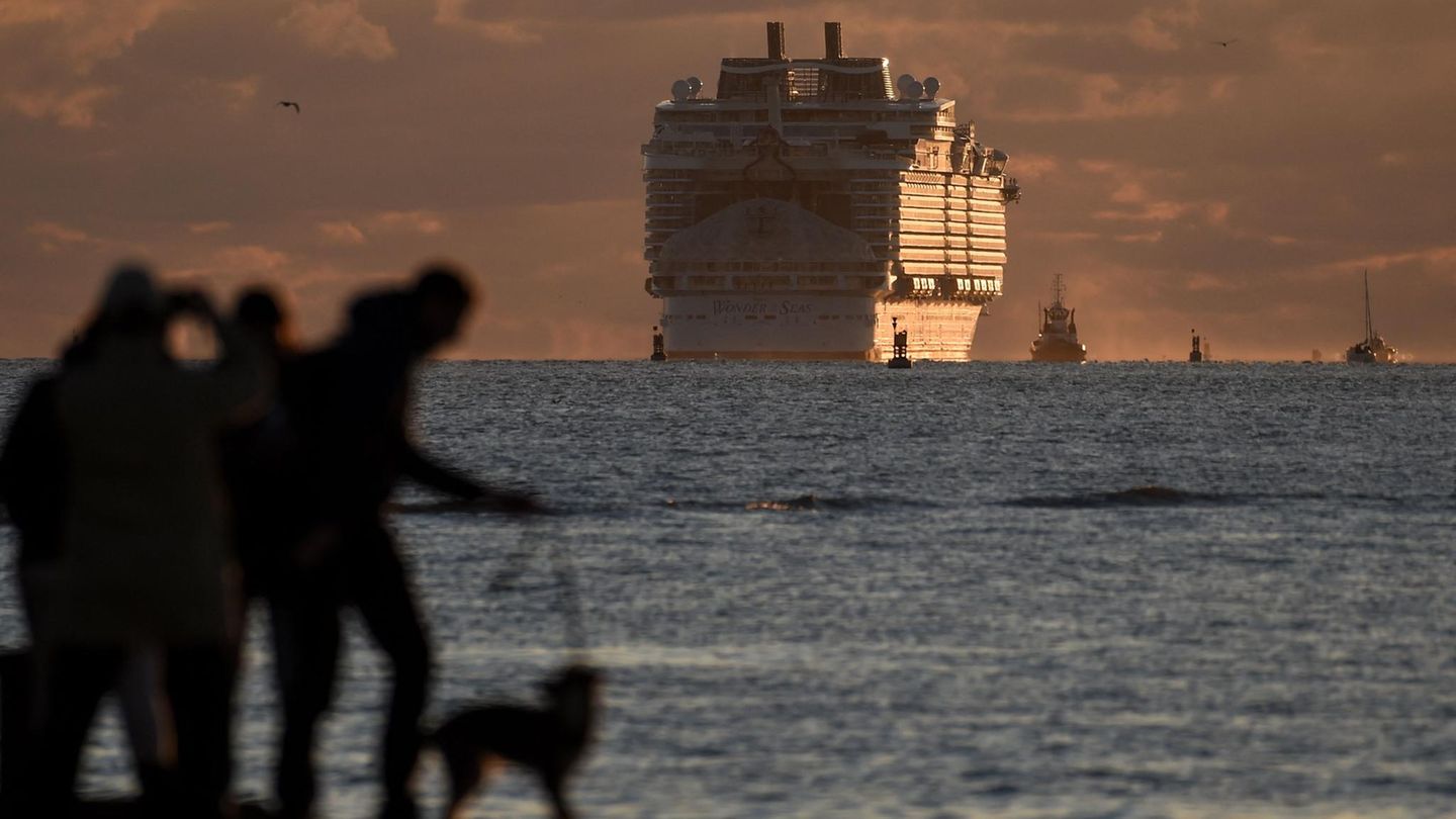 "Wonder of the Seas":