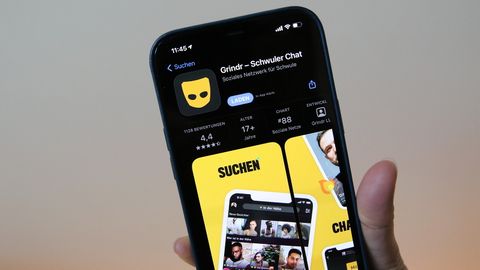 Die App "Grindr" auf einem Smartphone