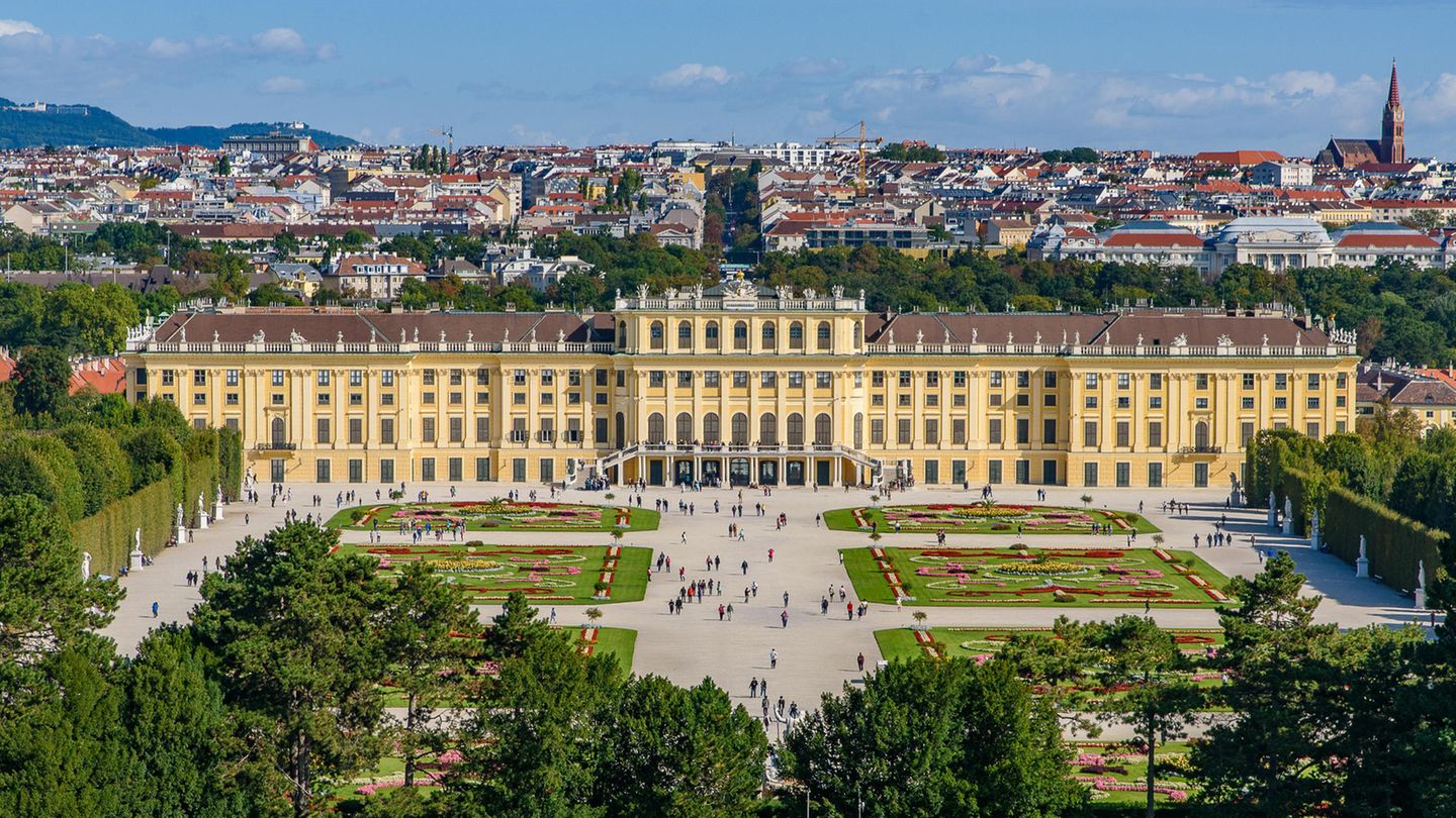 Lockdown für Ungeimpfte entfällt, Impfpflicht gilt