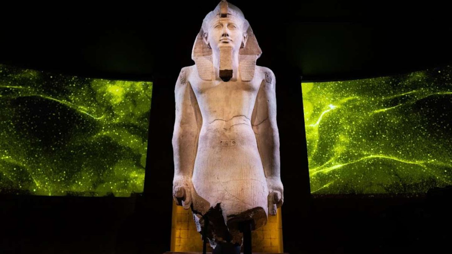 Blick aus der Untersicht - der Besucher möge Staunen.