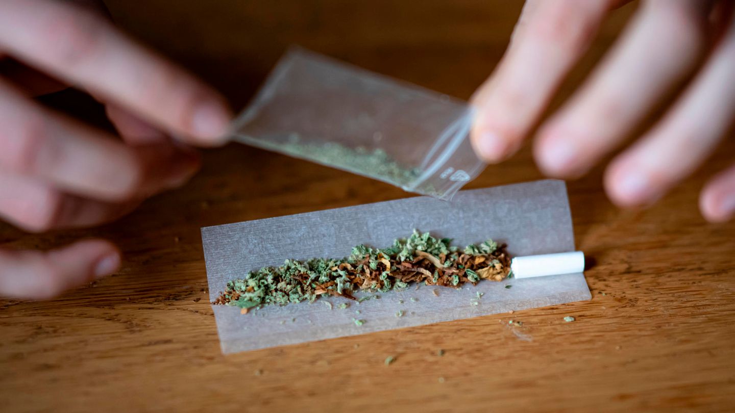 Frau wegen 0,2 Gramm Cannabis angeklagt