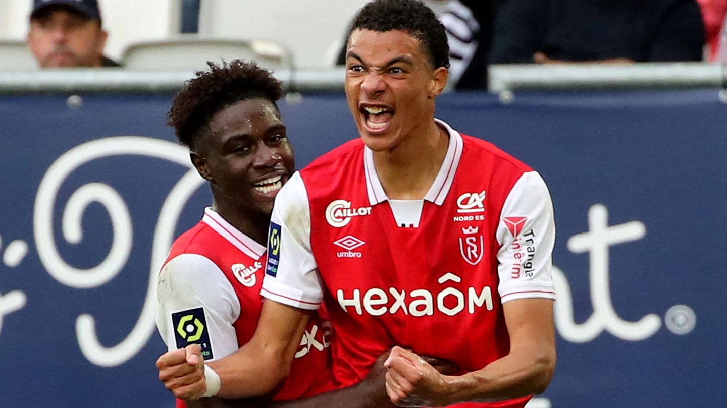 BVB probably failed with an offer for super talent Hugo Ekitike