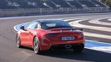 Auch in schnellen Kurven bleibt die Alpine A110 S neutral