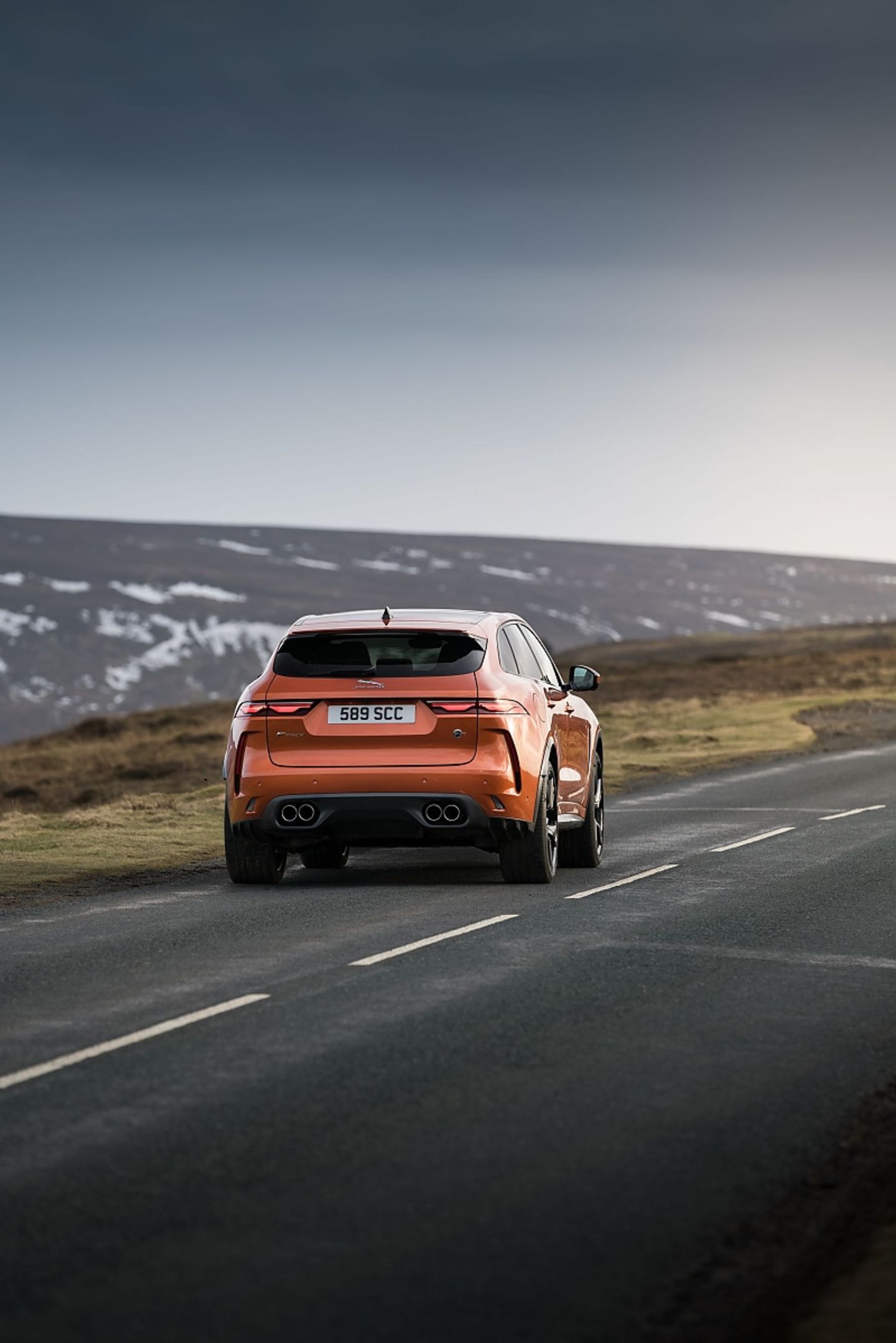 Jaguar F-Pace SVR