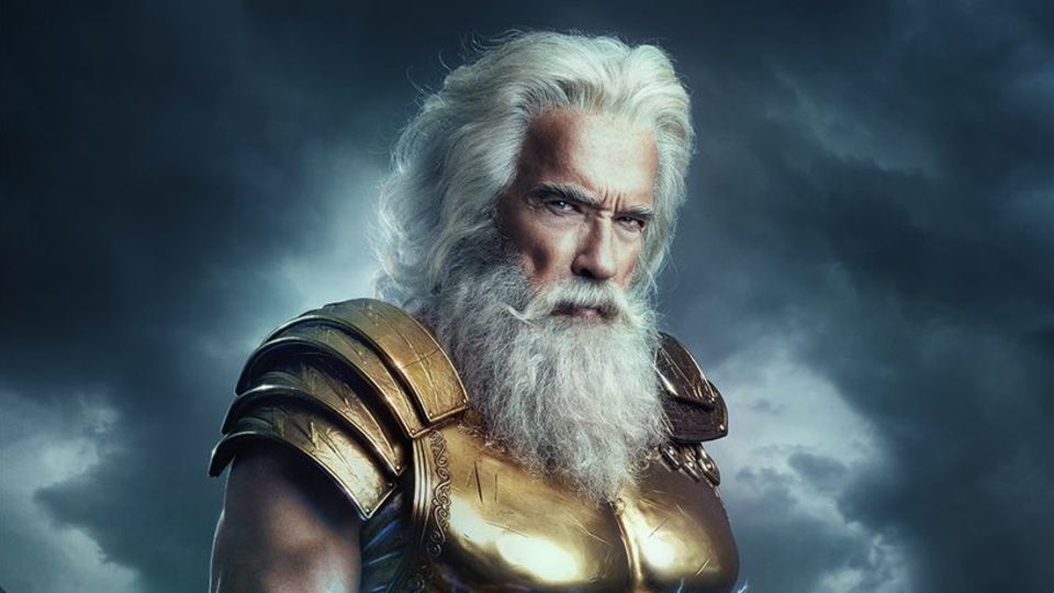 Super Bowl 2022: Arnold Schwarzenegger sielt Zeus