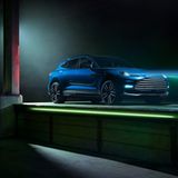 Aston Martin DBX 707