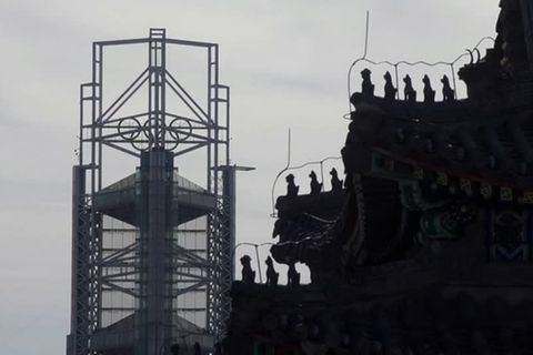 Video: Quarantänebedingungen in Peking: "Zimmer unzumutbar"
