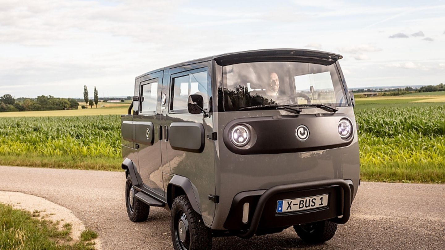 Electric micro transporters for inner cities: Small, but aha