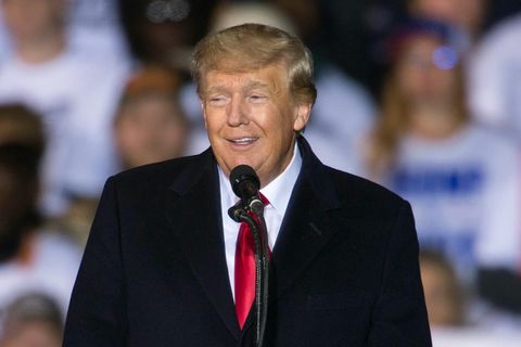 Donald Trump am Rednerpult
