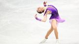 Kamila Walijewa ist der neue Star in der Welt des Eiskunstlaufs. Mit ihrem Auftritt beim Team-Event in Peking schrieb die 15-Jährige Geschichte. Als erste Frau zeigte sie bei Olympischen Spielen gleich zwei Vierfachsprünge.