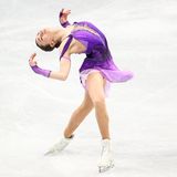 Kamila Walijewa ist der neue Star in der Welt des Eiskunstlaufs. Mit ihrem Auftritt beim Team-Event in Peking schrieb die 15-Jährige Geschichte. Als erste Frau zeigte sie bei Olympischen Spielen gleich zwei Vierfachsprünge.