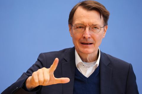 Karl Lauterbach rechnet mit einem "Super-Sommer".