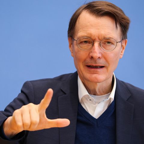 Karl Lauterbach rechnet mit einem "Super-Sommer".