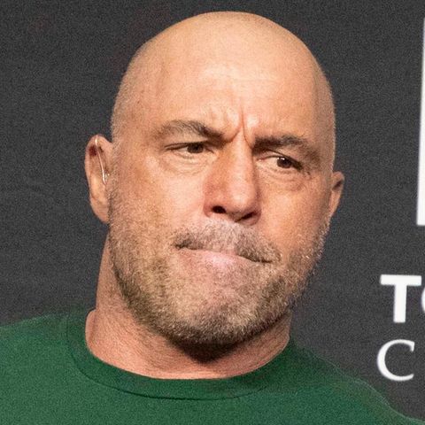 Podcaster Joe Rogan muss sich mit Vorwürfen zu vergangenen Äußerungen auseinandersetzen
