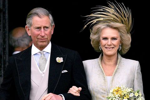 Prinz Charles und Camilla Arm in Arm