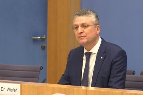 Video: RKI-Chef: Stehen vor einem Wendepunkt in der Pandemie