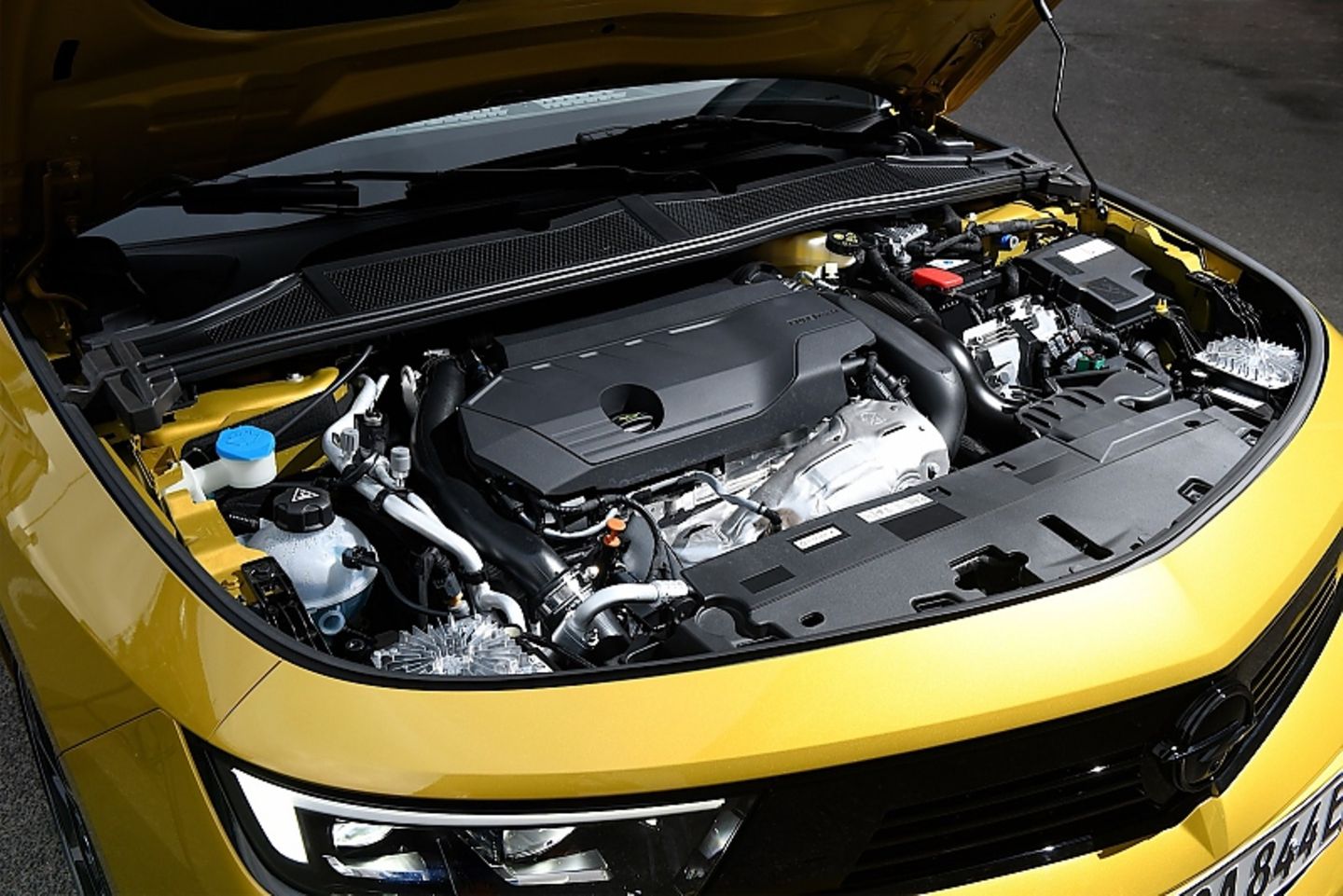 Der Motor des Opel Astra Plug-in-Hybrid