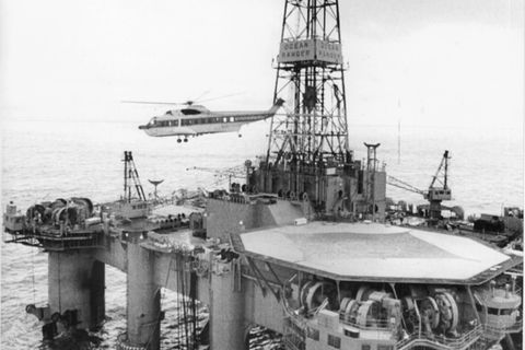 Archivaufnahme der Ölplattform Ocean Ranger im Atlantik