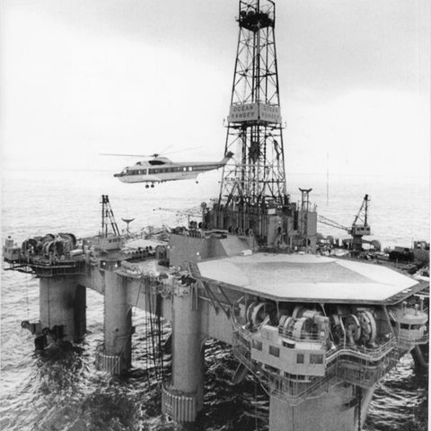 Archivaufnahme der Ölplattform Ocean Ranger im Atlantik