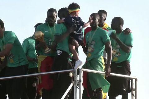 Video: Senegal: Rückkehr des Afrika-Cup-Gewinners