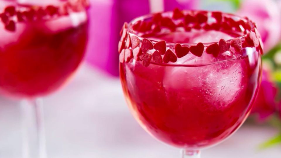 Leckerer Cocktail zum Valentinstag