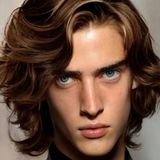 Ein schmucker Bursche und die Frisur ist unverkennbar: So würde Tarzan heute aussehen.