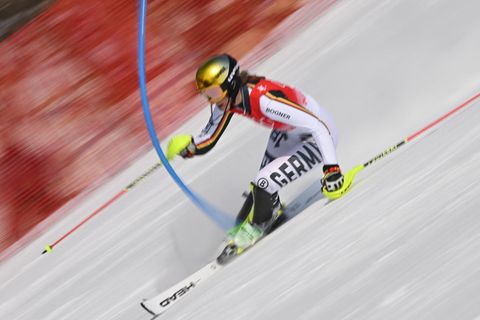 Die Deutsche Lena Dürr bei Slalom-Rennen bei Olympia 2022 in China