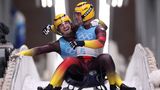 Gold im Doppelsitzer-Rodeln: Tobias Arlt (l.) und Tobias Wendl