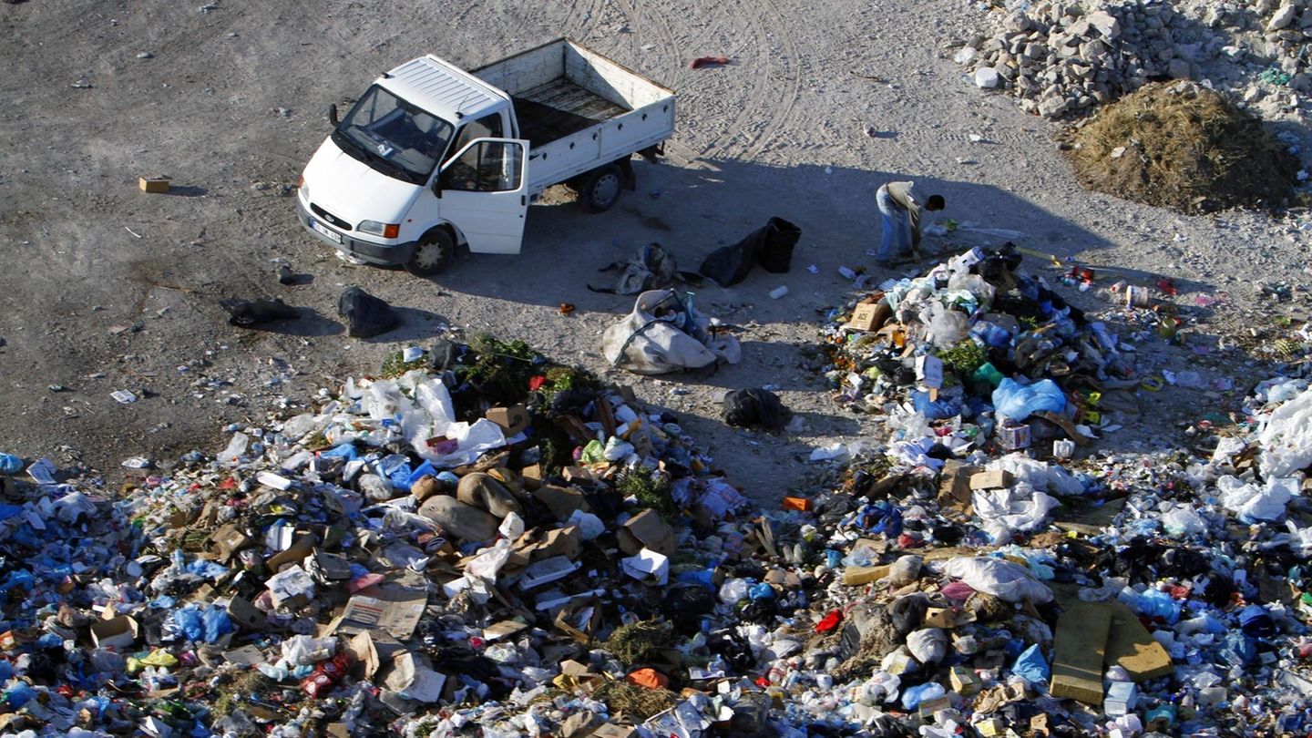 Greenpeace shows: German plastic waste ends up in Turkey