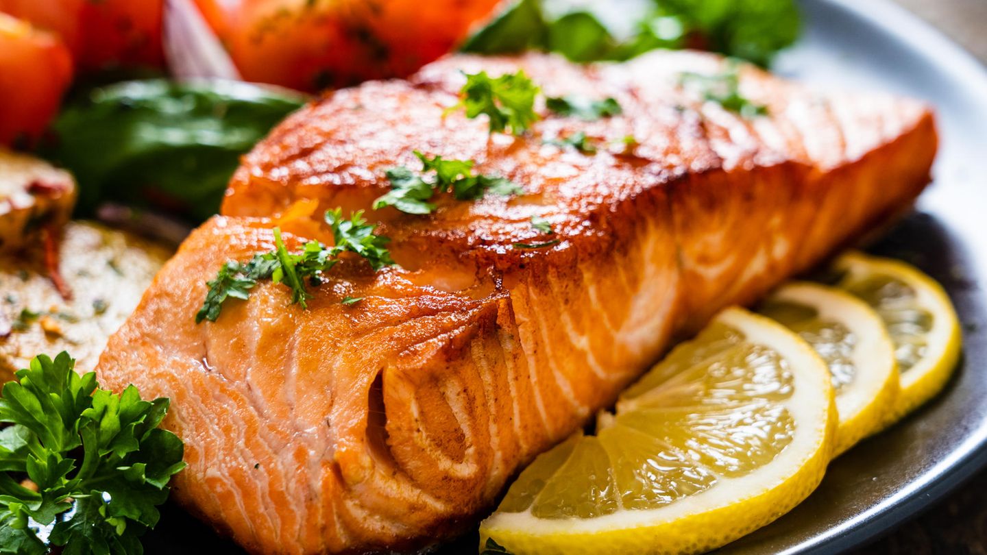 Can you still eat salmon with a clear conscience?