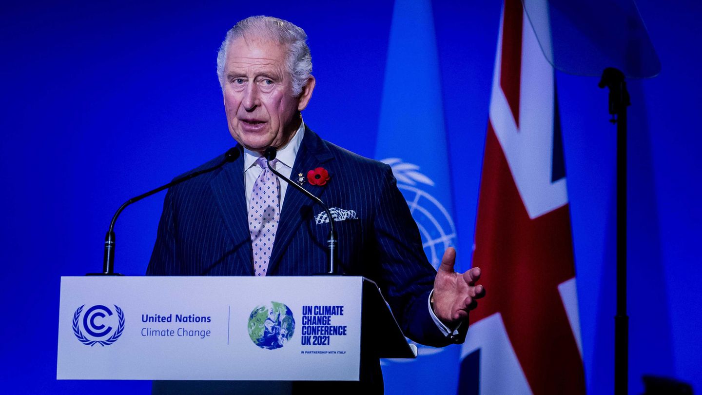 Prince Charles has been infected again with the corona virus