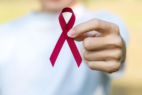 HIV ist heutzutage gut behandelbar, doch noch immer gibt es viele Neuinfektionen