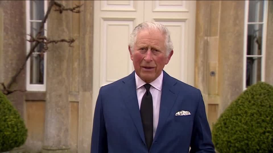 Video: Prinz Charles erneut mit Corona infiziert