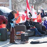 Covid-19 Protest auf der Ambassador-Brigde