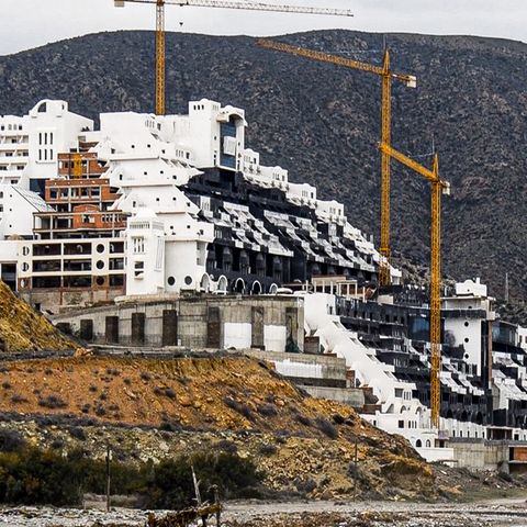 Lost Places: Geister-Hotel in Spanien rottet seit 20 Jahren vor sich hin