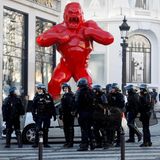 Polizei in Paris mobilisierte Tausende Einsatzkräfte gegen den Konvoi