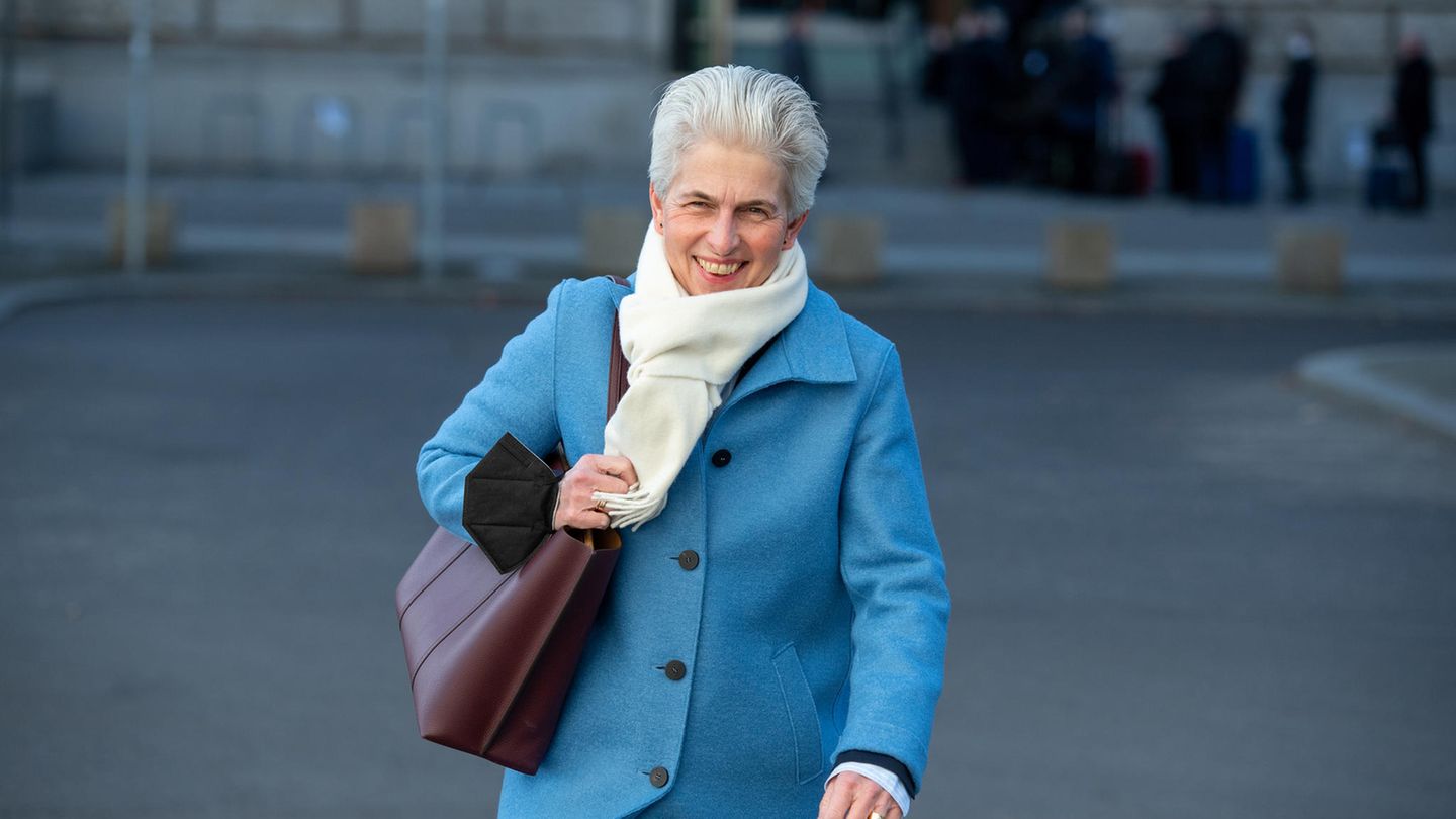 Marie-Agnes Strack-Zimmermann