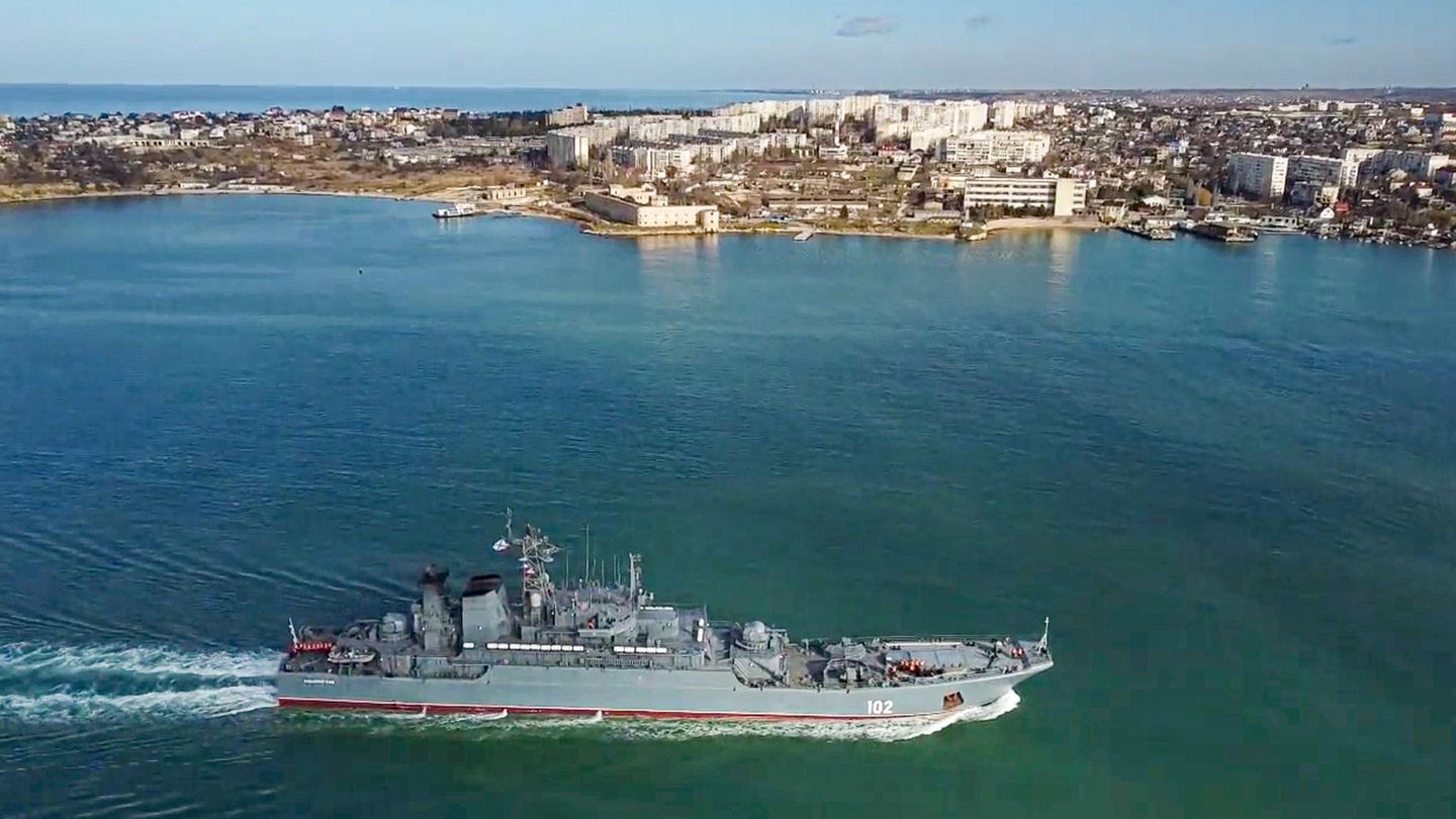 Russland führt Seemanöver im Schwarzen Meer durch
