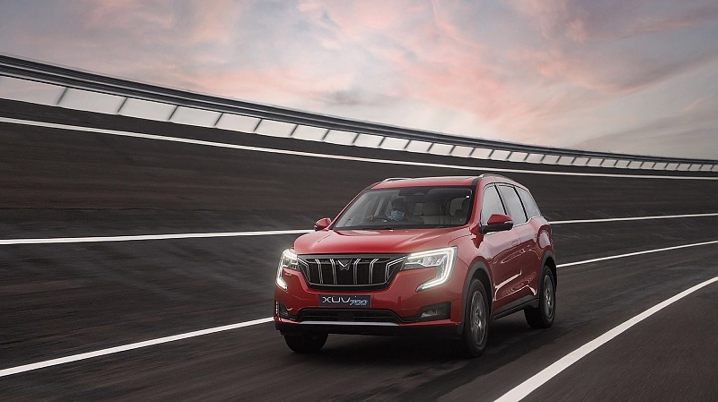 Mahindra XUV 700