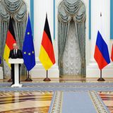 Scholz und Putin bei der anschließenden Pressekonferenz