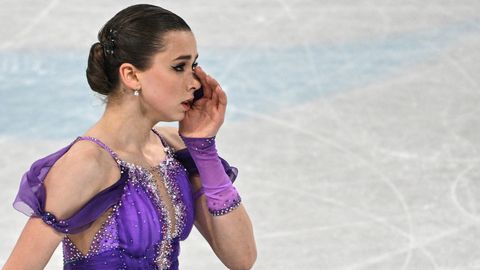 Eiskunstwunderkind Kamila Walijewa nach ihrer Kür beim Kurzprogramm der Damen bei der Olympia