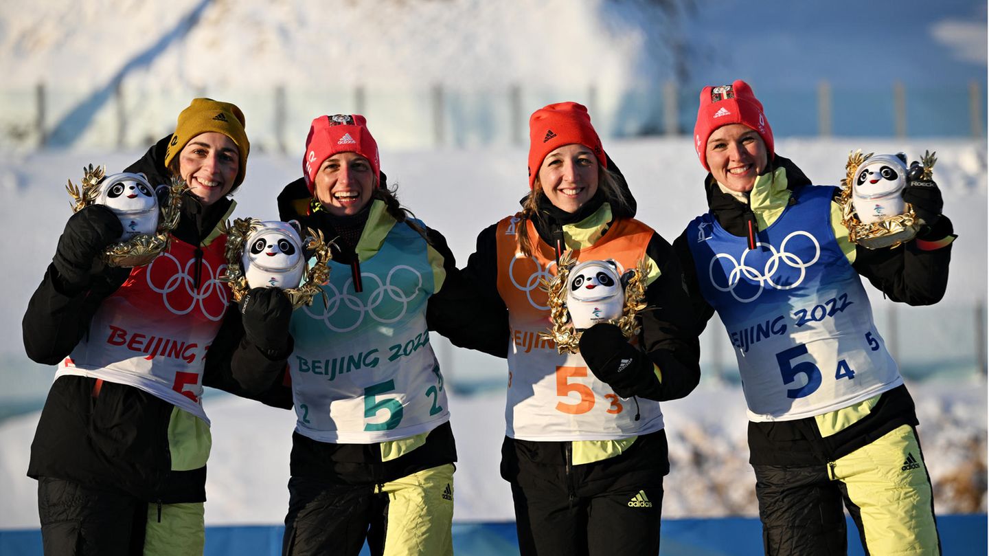 Bronze in der Biathlon-Staffel: Vanessa Voigt, Vanessa Hinz, Franziska Preuss and Denise Herrmann (v.l.n.r.)