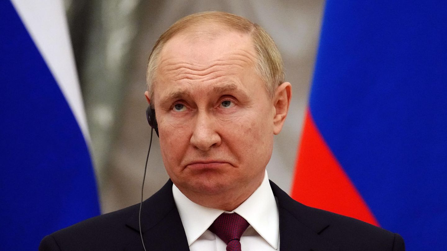 Uneins in der Ukraine-Krise: Russlands Präsident Wladimir Putin bei einer Pressekonferenz mit Kanzler Olaf Scholz in Moskau