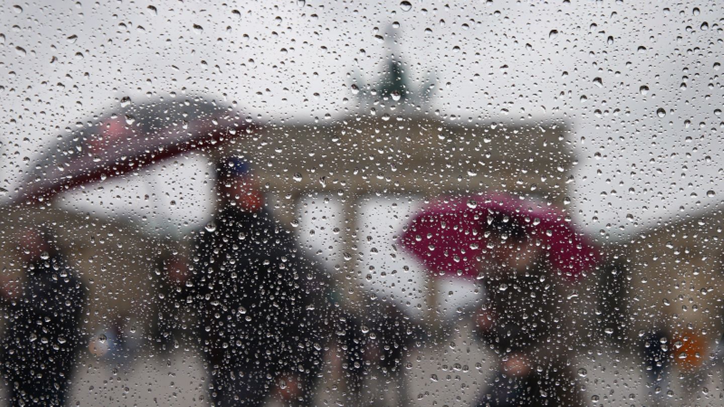 Auch die Hauptstadt bleibt nicht vom Sturmtief verschont.