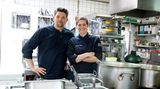 Viktoria Fuchs duelliert sich zum ersten Mal mit Tim Mälzer bei "Kitchen Impossible"