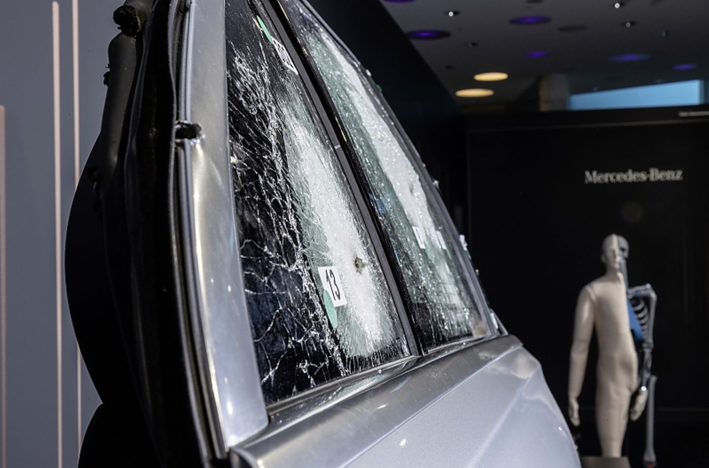 Mercedes S 680 Guard 4matic