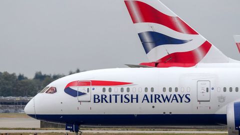 Sturm "Eunice" macht Piloten beim Anflug auf London Heathrow das Leben schwer (Symbolbild)