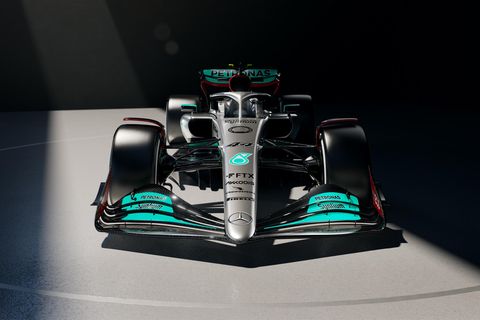 Der neue Silberpfeil heißt mit vollem Namen Mercedes-AMG F1 W13 E Performance