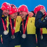Silber im Viererbob: Johannes Lochner und seine Anschieber Christian Rasp, Florian Bauer und Christopher Weber 